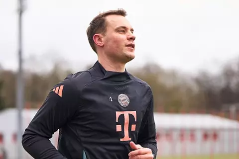 نوير: سعداء بالمشاركة في مونديال الأندية وغيرنا يتألم.. ونعلم ما ينتظرنا